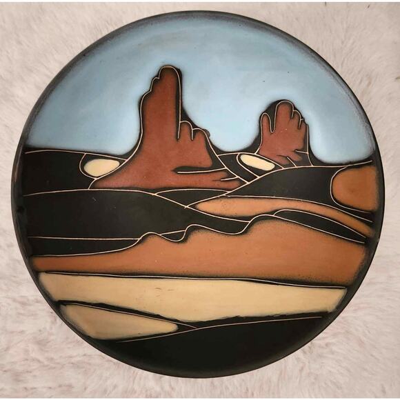 Tabletops Gallery Set 2 Navajo Hand Painted Sedona Red Rock Salad Plate & Bowl - Picture 2 of 5